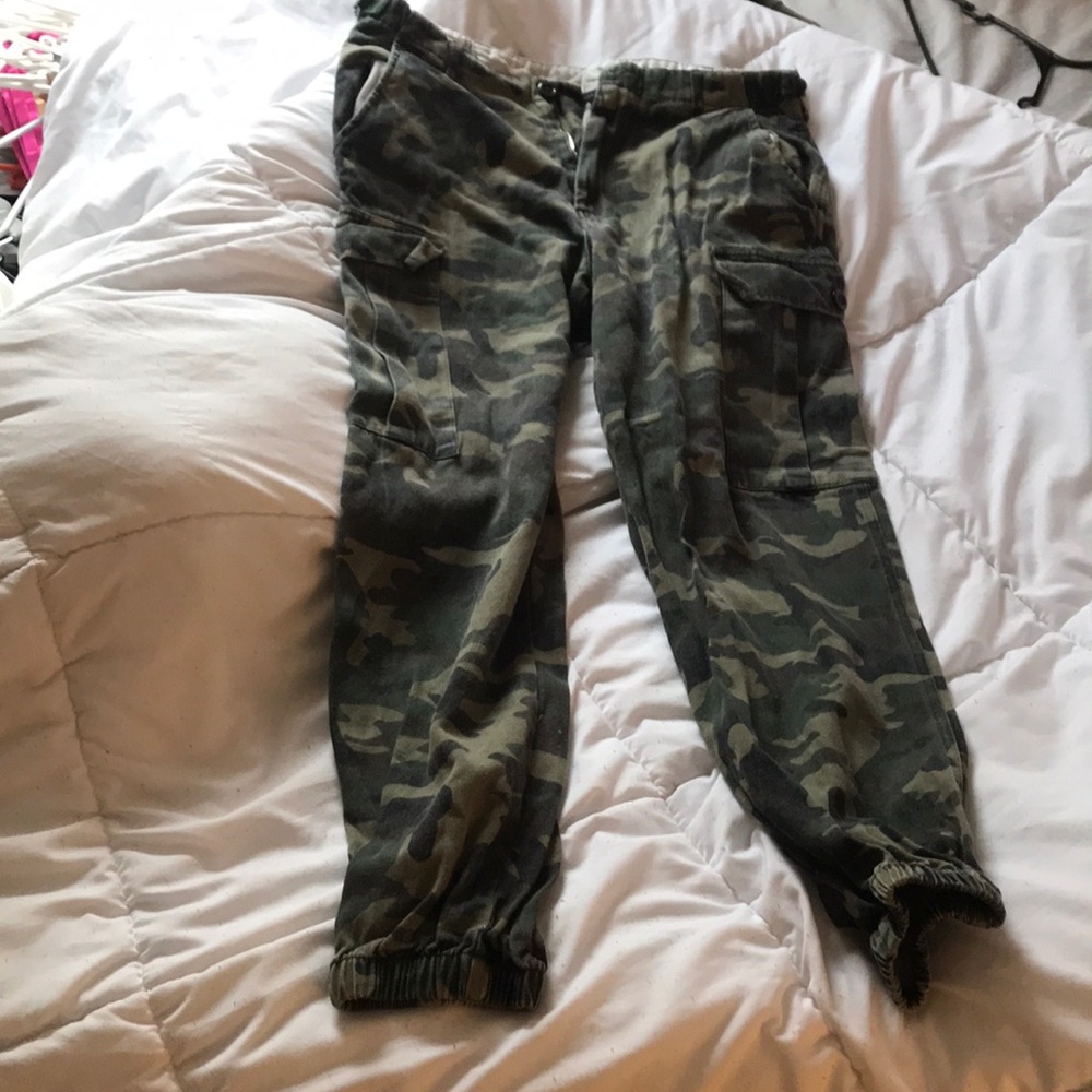 CAMO PANTS - Picture 2 of 5